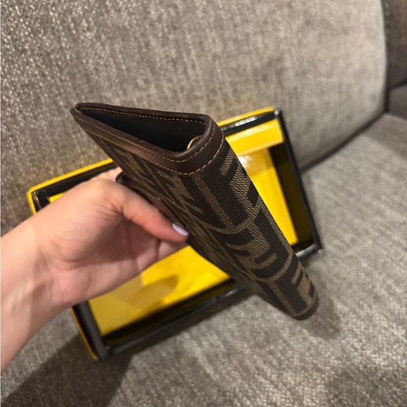 Fendi Zucca Brown and Black Monogram Agenda - Picture 11 of 12